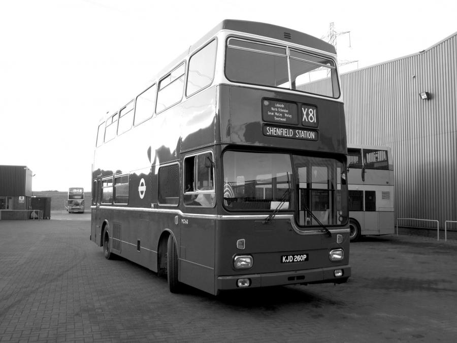  Scania BR111DH MCW Metropolitan (H43/29D) 1975 года  (фото 1 из 2)